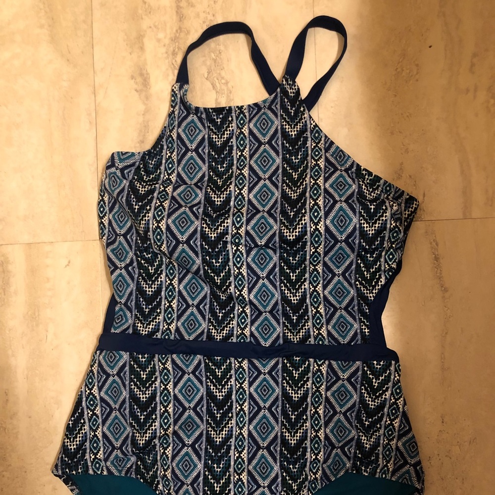 Time and Tru Monokini